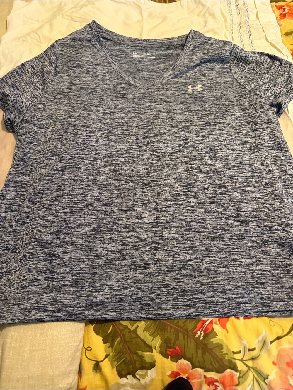 Under Armour Women's Blue Heather V-Neck Short Sleeve Tee
